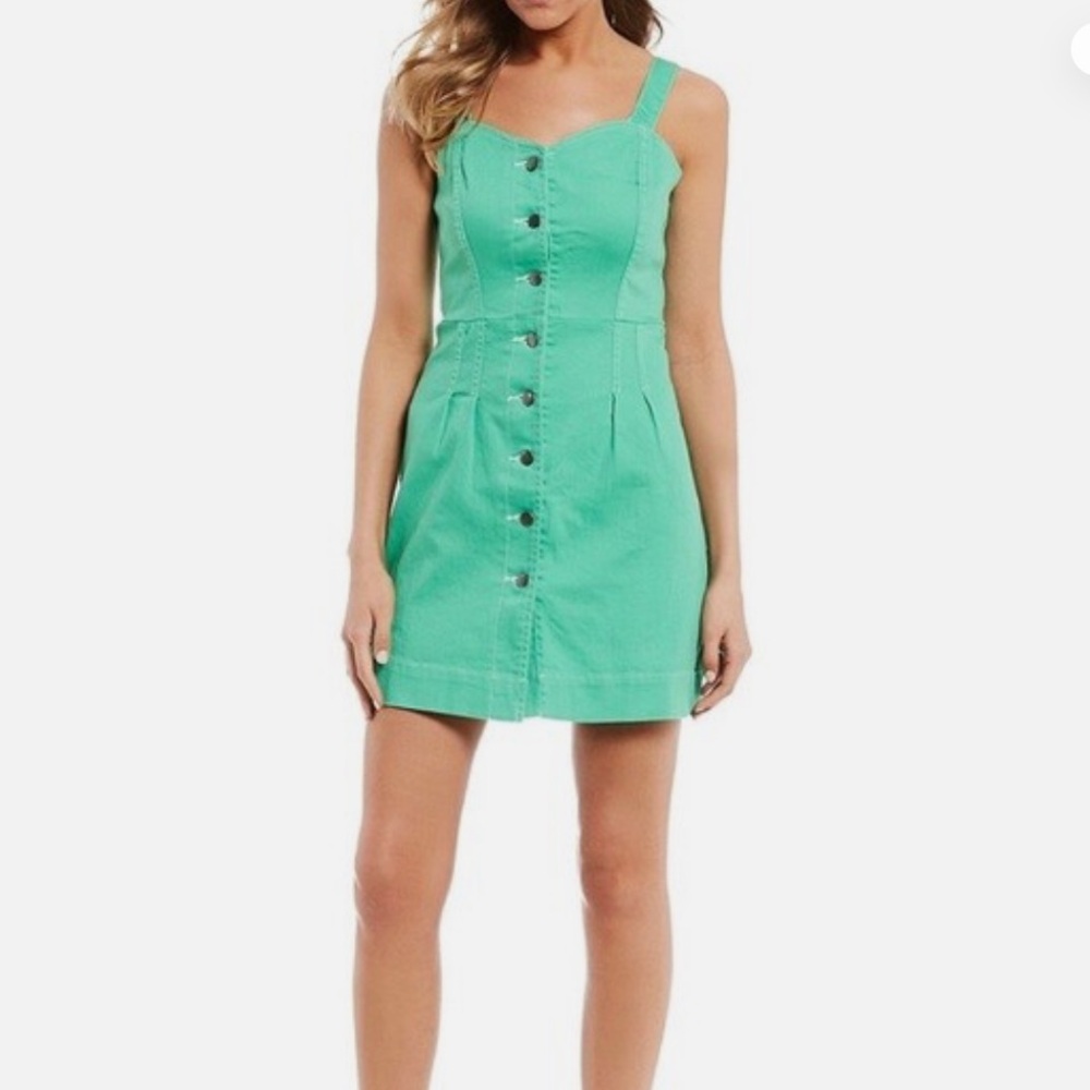 GB “Green with Envy” Button-Front Mini Dress – Size 7 (Junior)